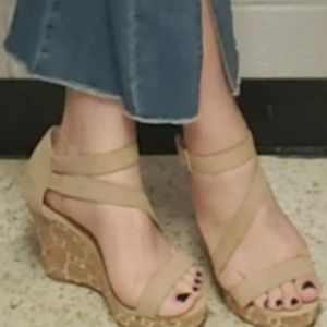 Charles David Leanna Wedge Sandals